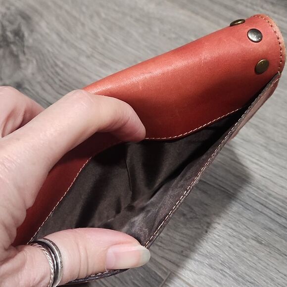 Patricia Nash Rugged Studded Coral Leather XL Wallet - Picture 5 of 10